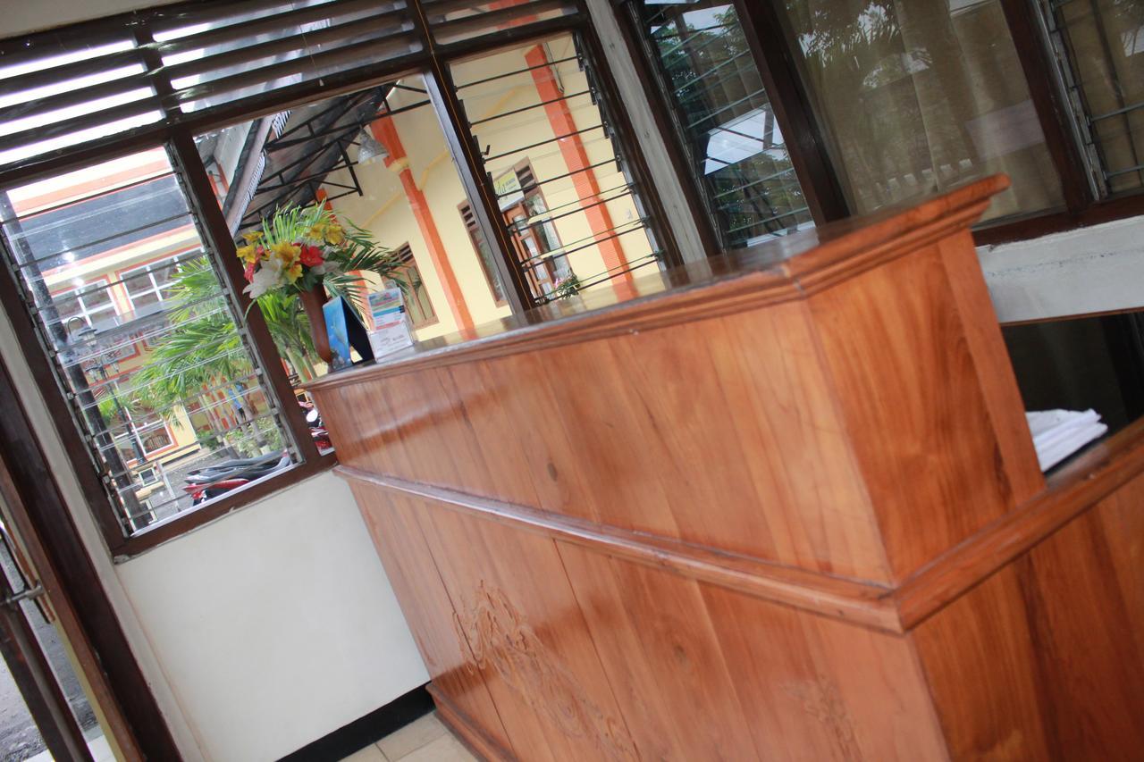 Sinar Bintang Hotel Cepu Bagian luar foto